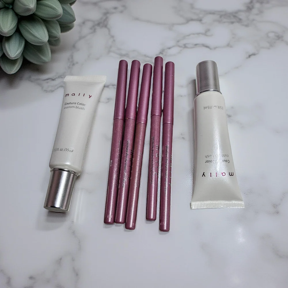NWOT Mally Beauty Makeup Bundle with Blush and Performance Perfector